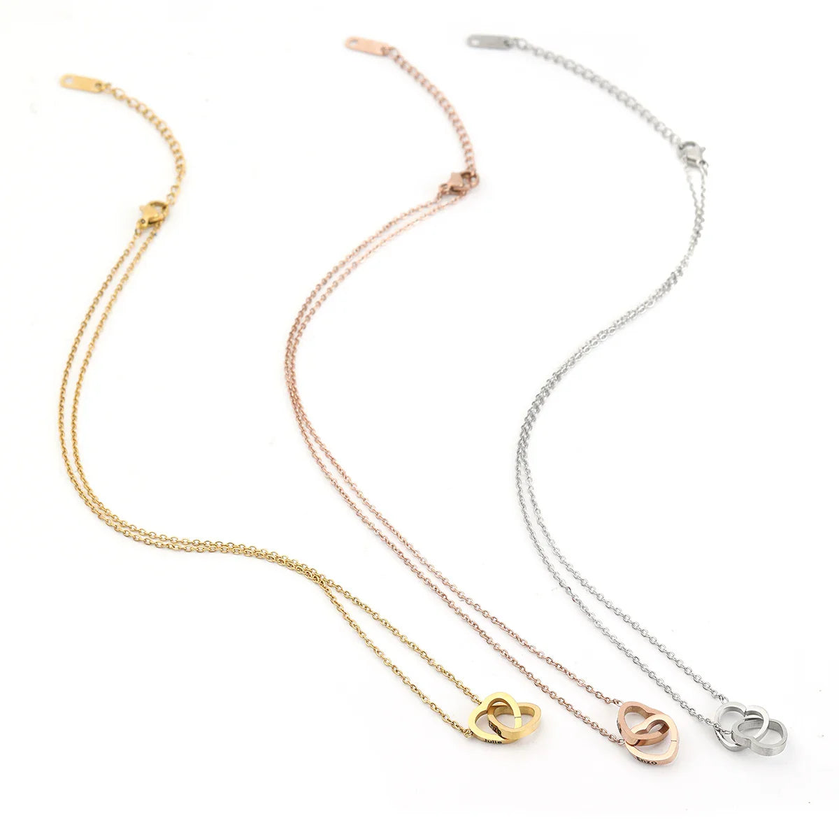 Colar Dois Corações + Caixa Rotativa de Brinde - Cor Branca Exclusiva